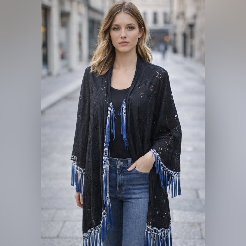 InLuv Eyelet Kimono Jacket with Fringe Trim. Size Medium. Good Condition